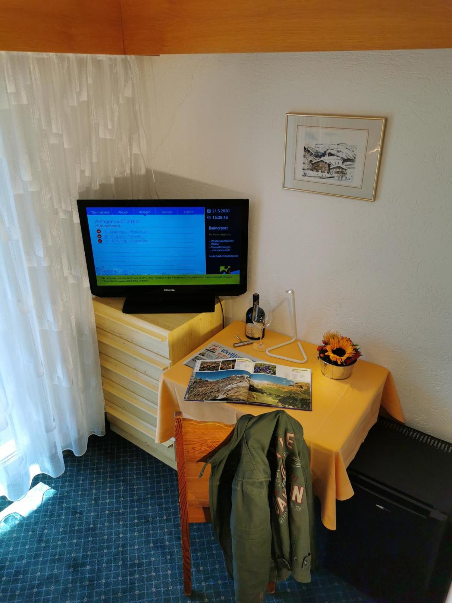 Hotel Walliserhof-Leukerbad-Therme Extérieur photo