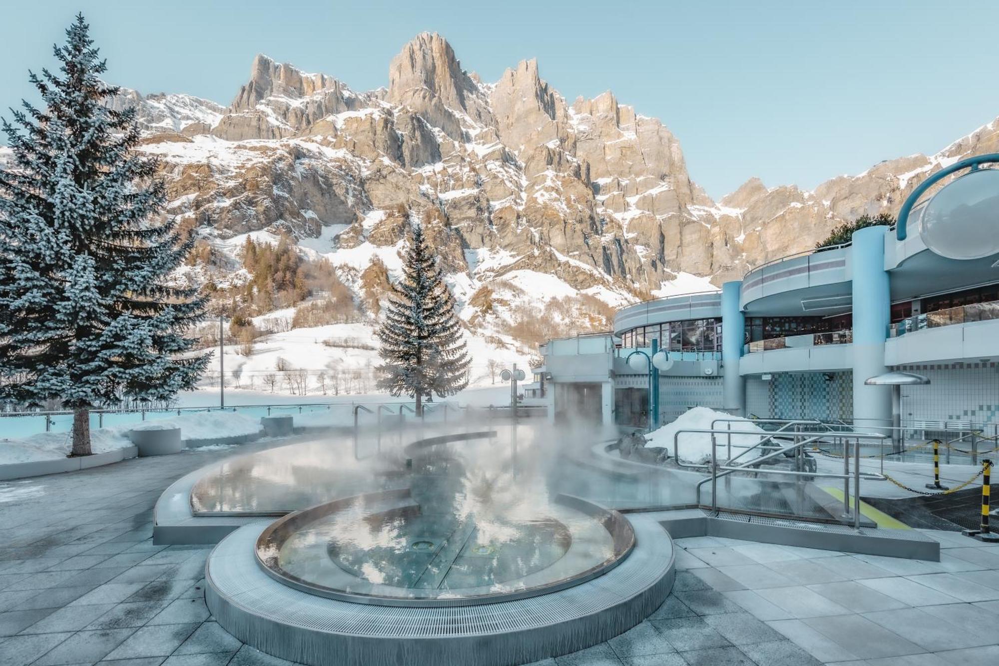 Hotel Walliserhof-Leukerbad-Therme Extérieur photo