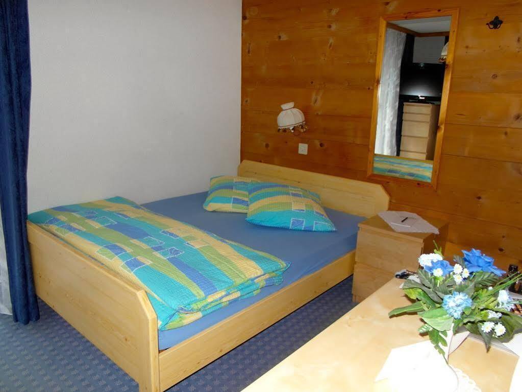 Hotel Walliserhof-Leukerbad-Therme Extérieur photo